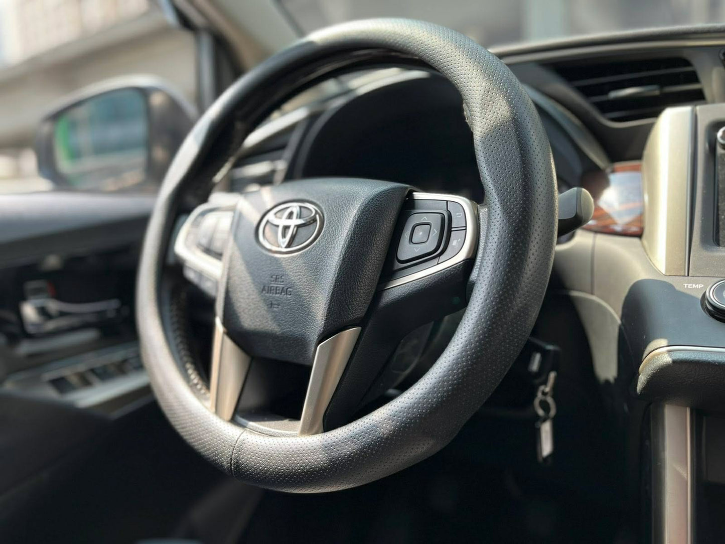 2019 Toyota Innova 2.8 G, Manual, Diesel