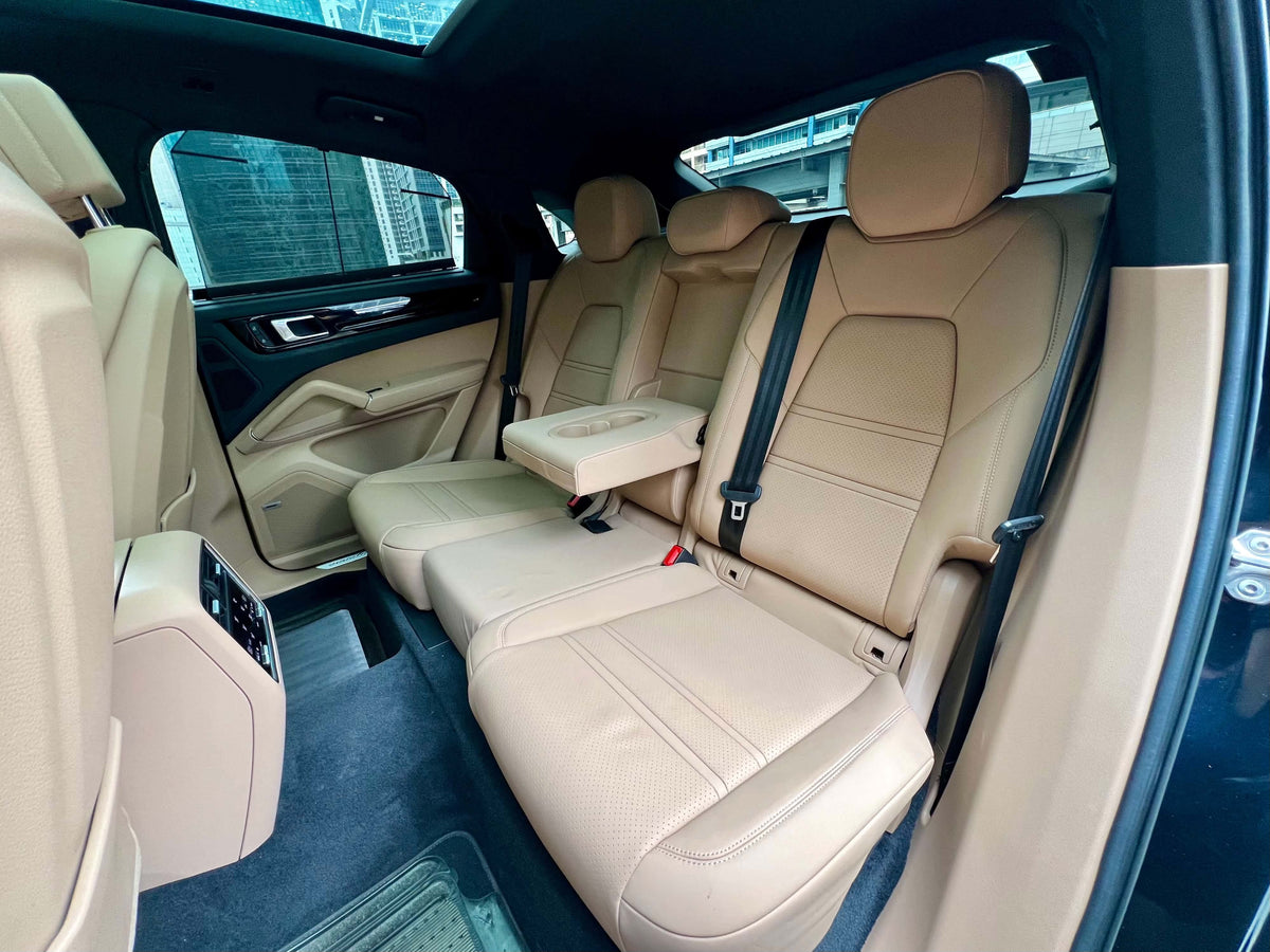2022 Porsche Cayenne Coupe 3.0 V6 Turbo, Automatic, Gas