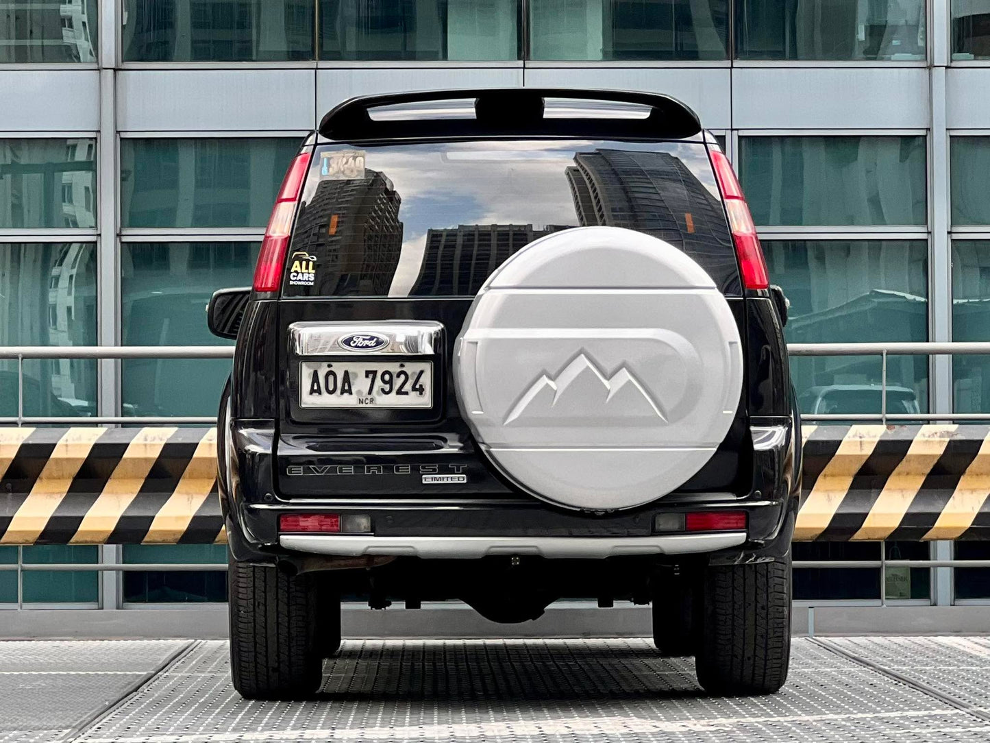 2014 Ford Everest Ambiente 4x2 2.5, Automatic, Diesel