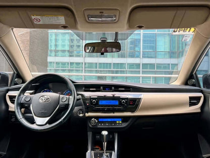 2014 Toyota Corolla Altis 1.6 V, Automatic, Gas