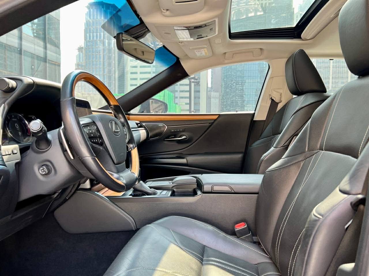 2020 Lexus ES350 3.5 V6, Automatic, Gas