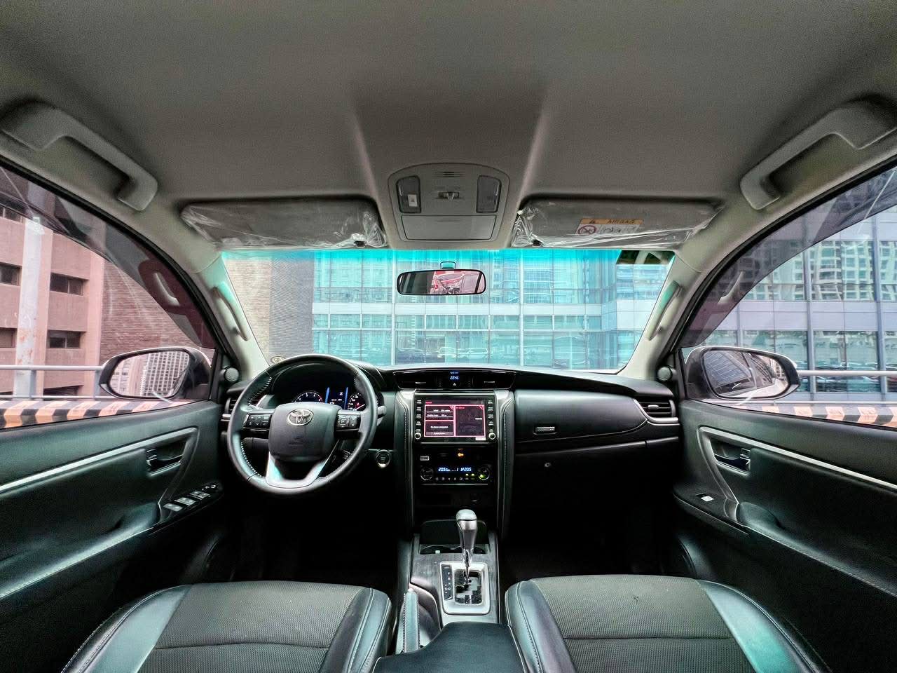 2022 Toyota Fortuner 2.4 V, Automatic, Diesel