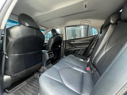 2019 Toyota Camry 2.5 V, Automatic, Gas