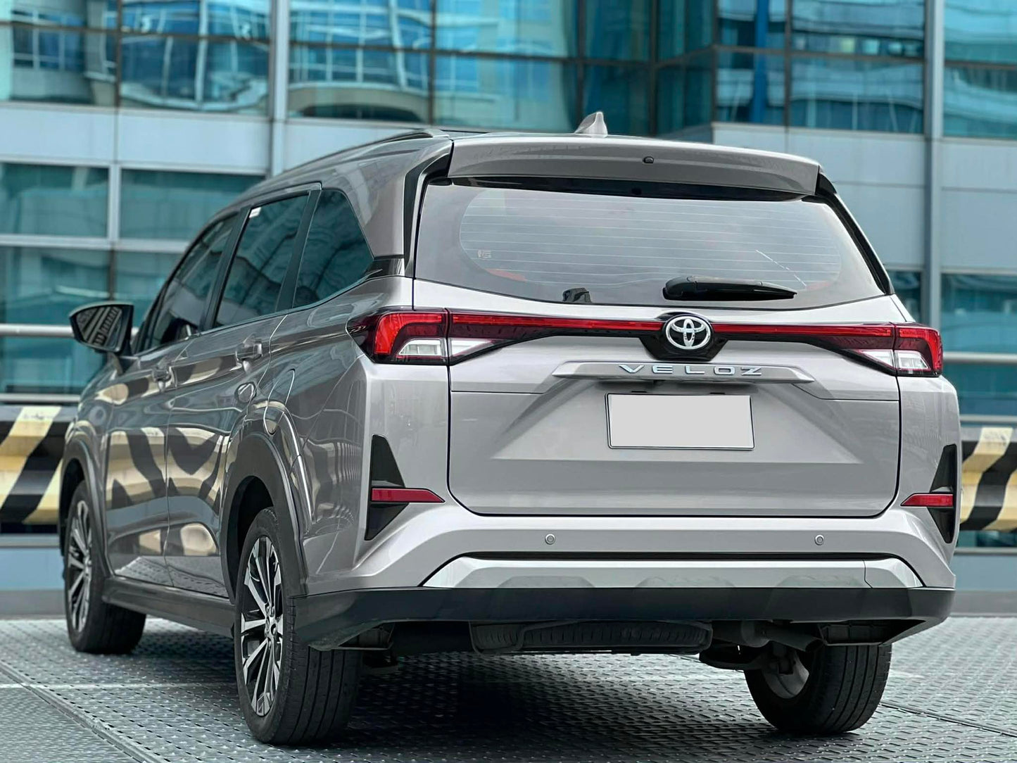 2022 Toyota Veloz 1.5 V, Automatic, Gas