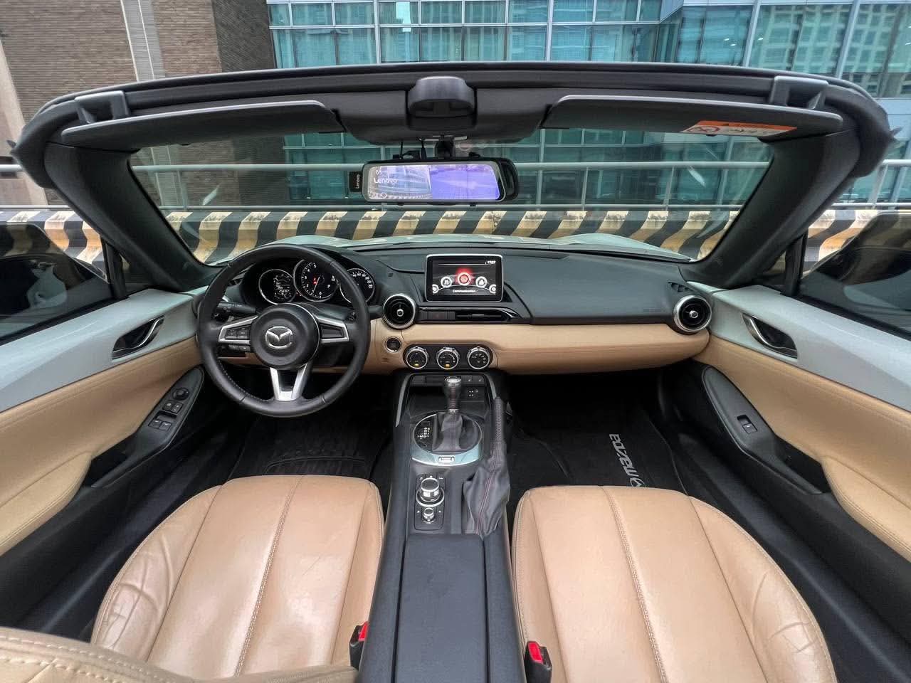 2018 Mazda MX5 Soft Top 2.0, Automatic, Gas