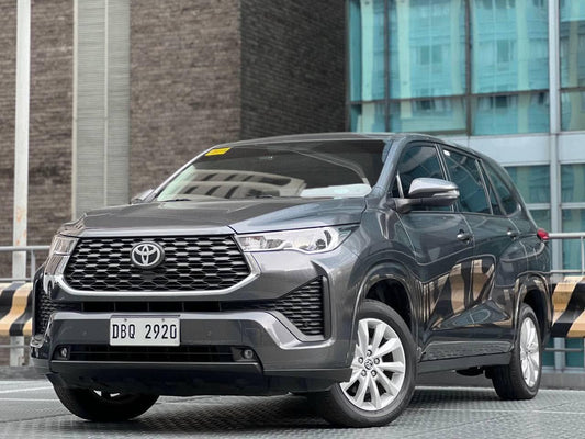 2025 Toyota Innova Zenix 2.0 V, Automatic, Gas