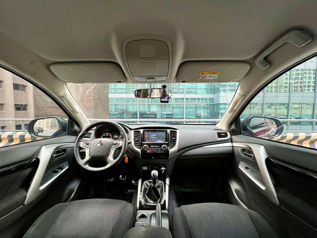 2017 Mitsubishi Montero 2.5 GLX 4x2, Manual, Diesel