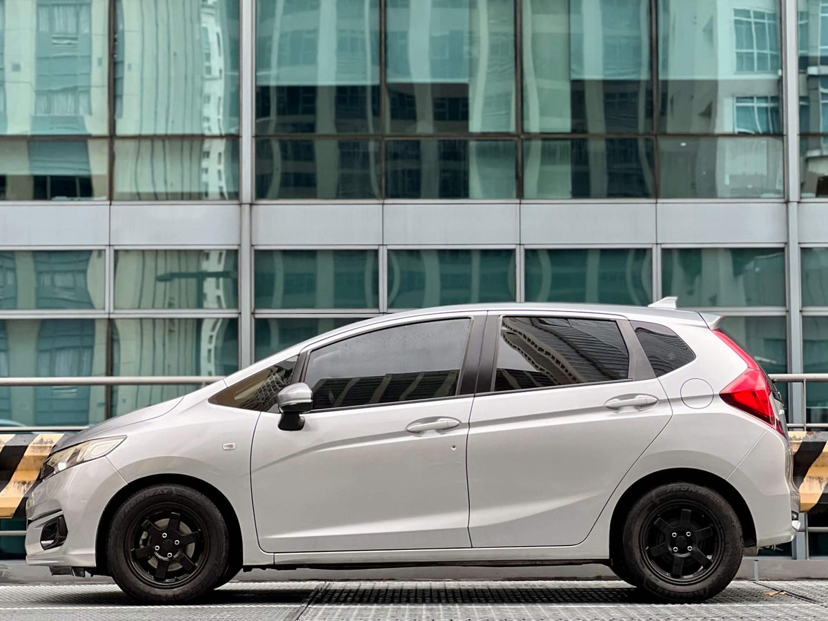 2018 Honda Jazz XV Navi 1.5,  Automatic, Gas