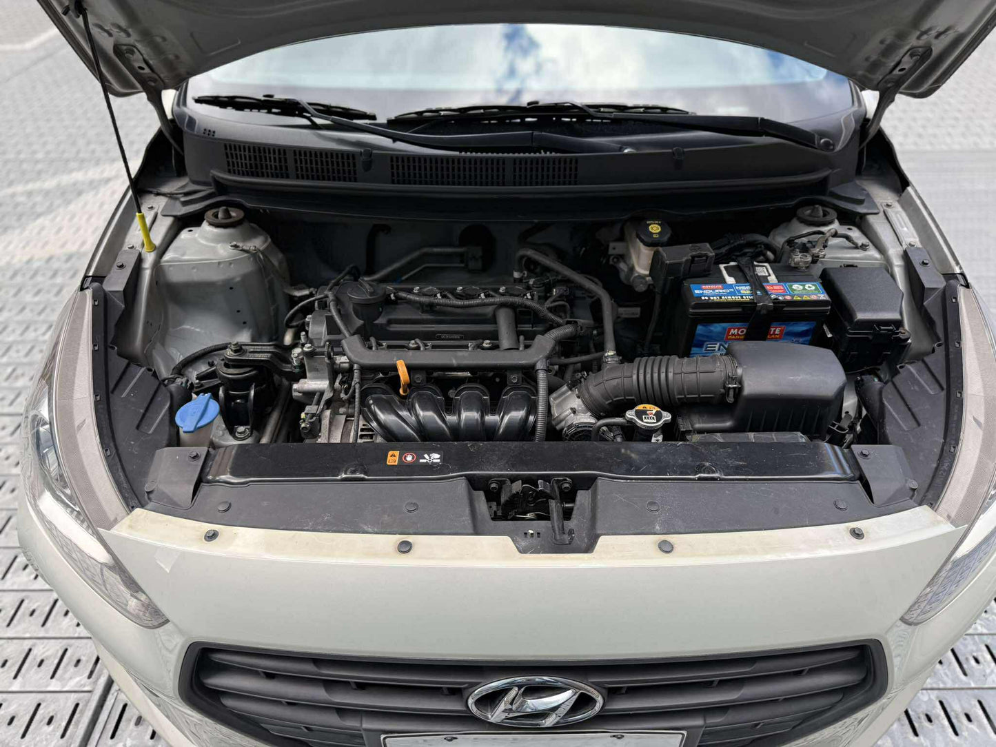 2019 Hyundai Reina GL 1.4, Manual, Gas