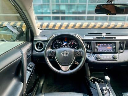 2017 Toyota Rav4 Premium,   Automatic, Gas