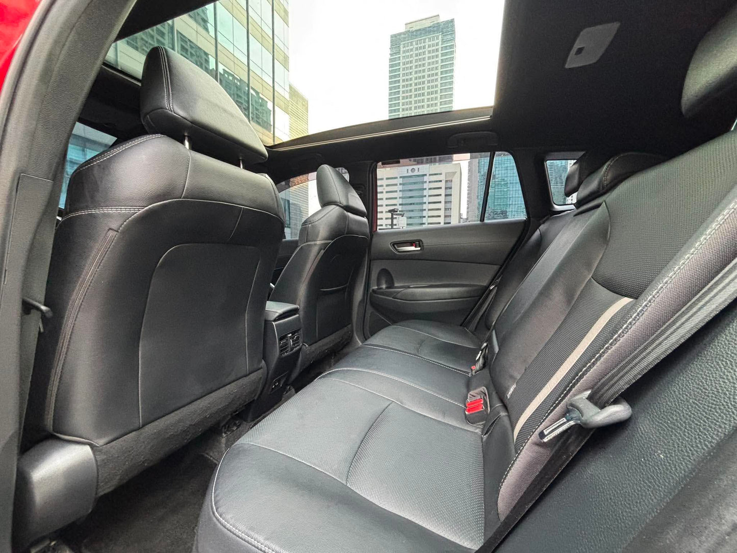 2024 Toyota Corolla Cross GRS Hybrid, Automatic, Gas