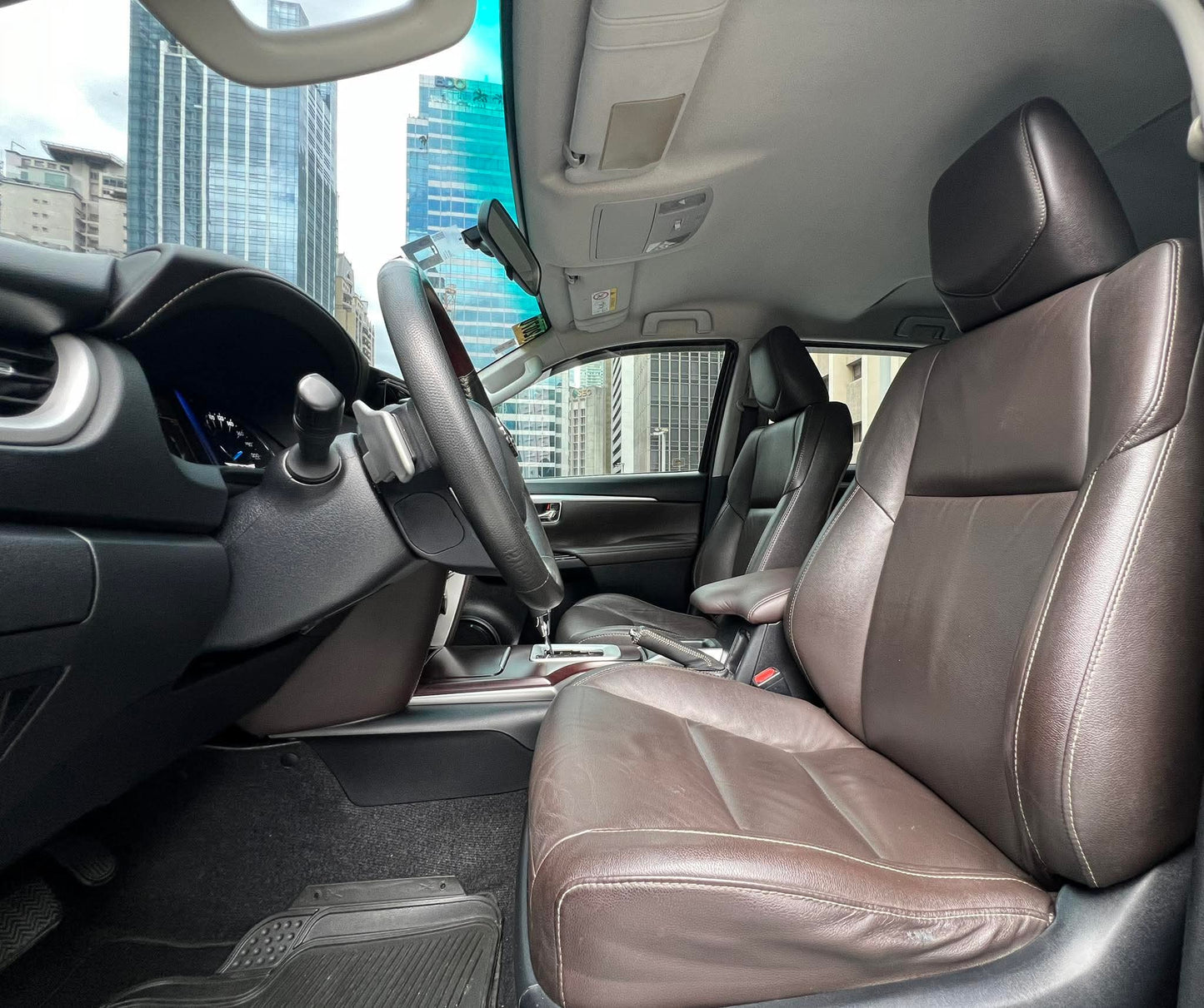 2017 Toyota Fortuner V 4x2, Automatic, Diesel