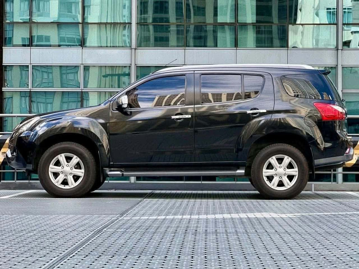 2015 Isuzu MUX 4x2 LSA 2.5, Automatic, Diesel