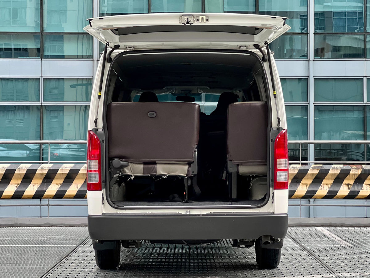 2023 Toyota Hiace Commuter 3.0, Manual, Diesel