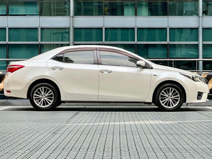 2014 Toyota Corolla Altis 1.6 V,  Automatic, Gas