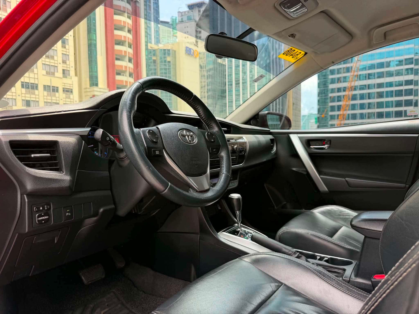 2015 Toyota Corolla Altis 2.0V, Automatic, Gas