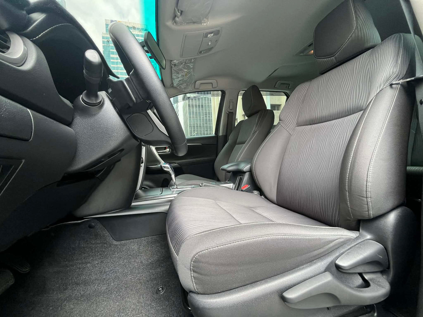 2023 Toyota Fortuner 2.4 V, Automatic, Diesel