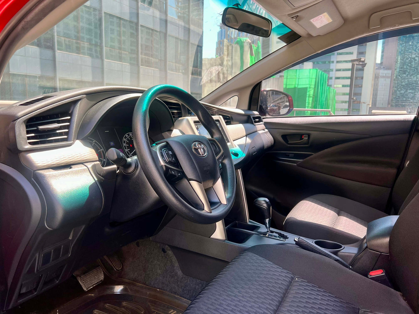2022 Toyota Innova E 2.8, Automatic, Diesel