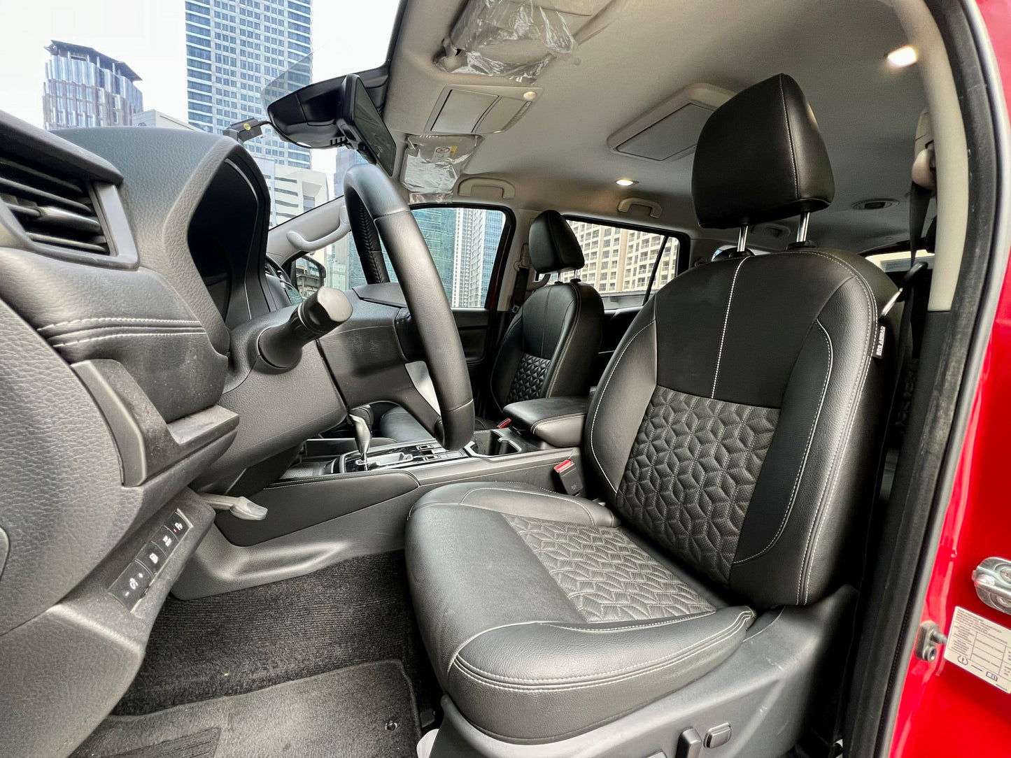 2023 Nissan Terra VL Sport 4x2 2.5, Automatic, Diesel