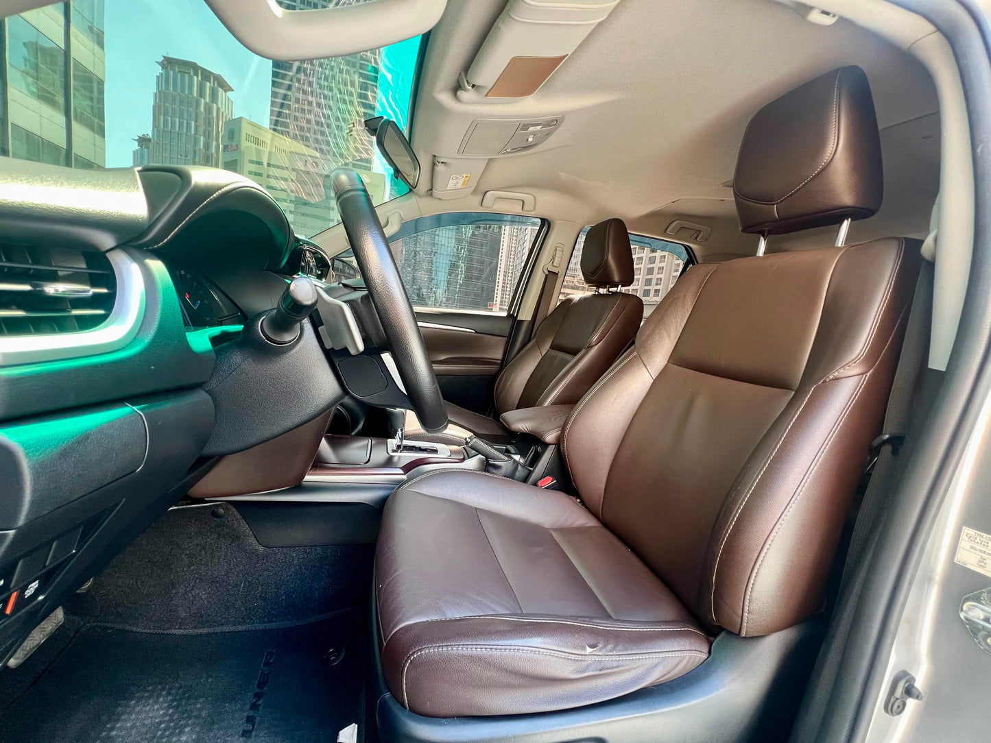 2017 Toyota Fortuner V 4x2 2.4, Automatic, Diesel