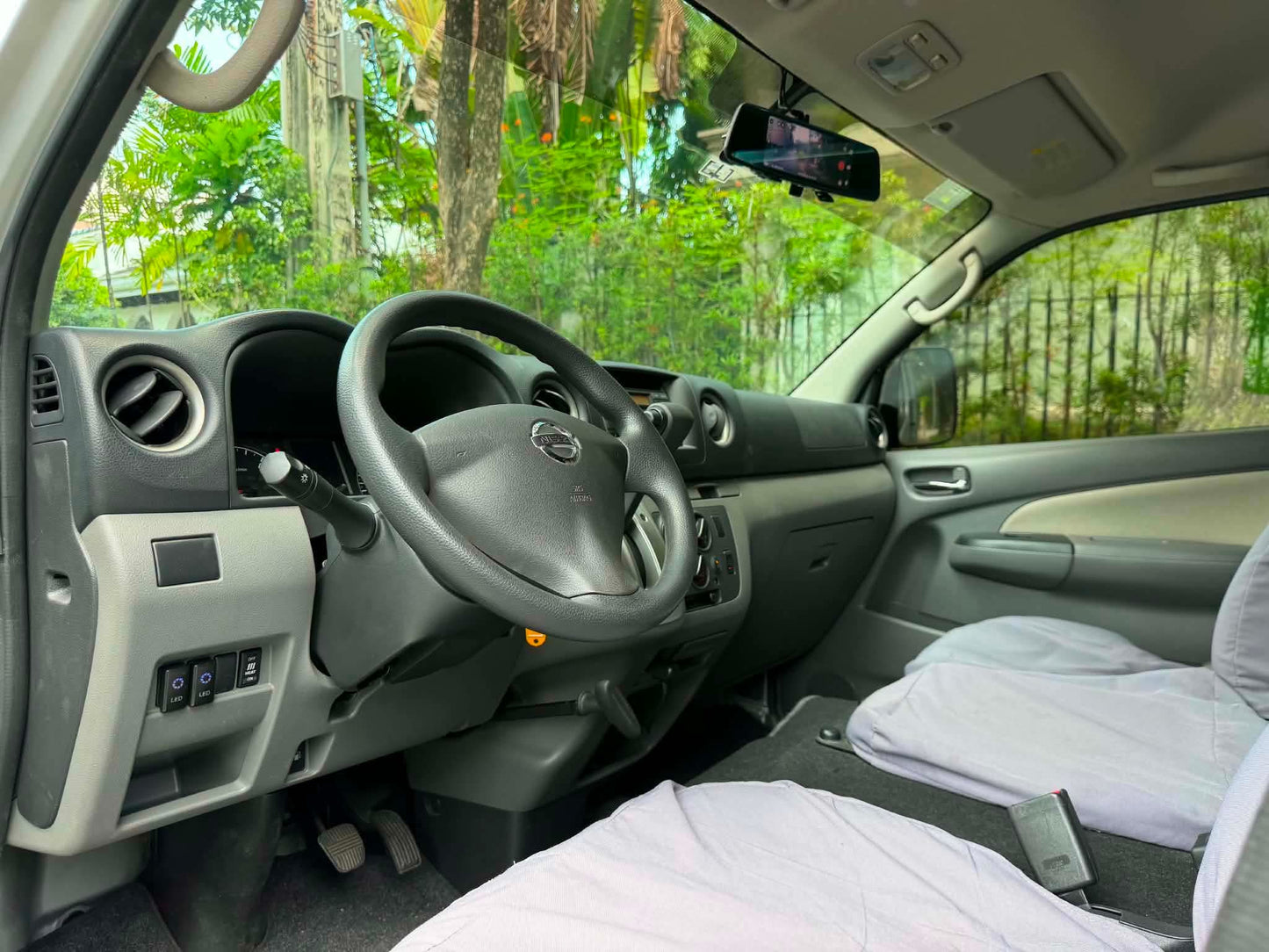 2018 Nissan Urvan Premium NV350 2.5, Automatic, Diesel Artista Van