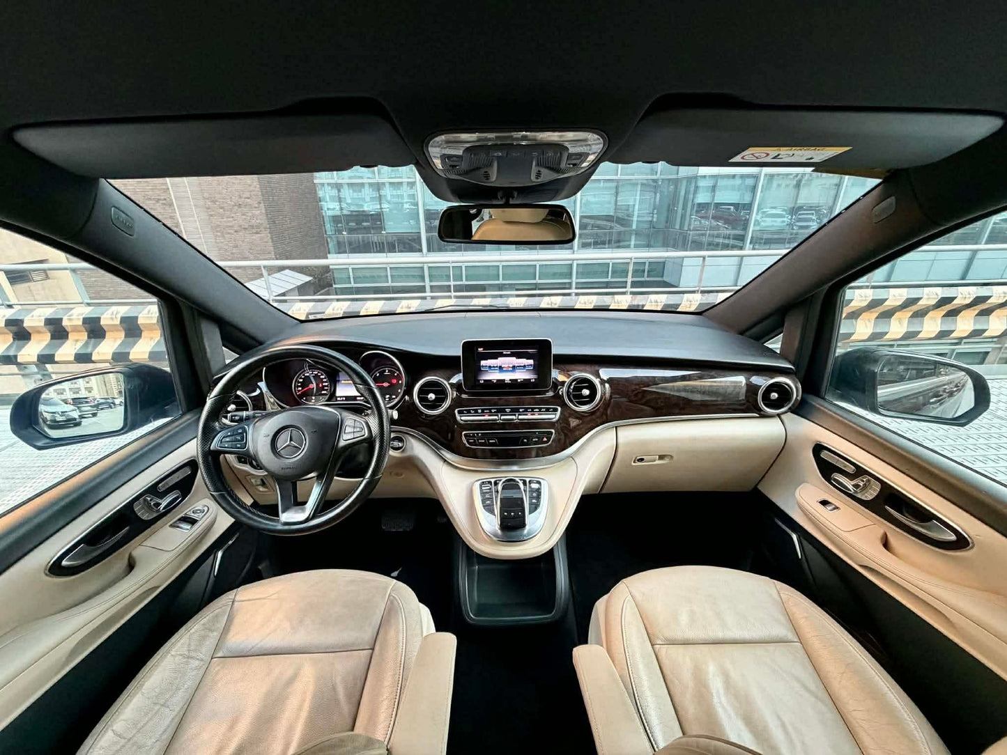 2017 Mercedes Benz V220 CDI Avantgarde, Automatic, Diesel