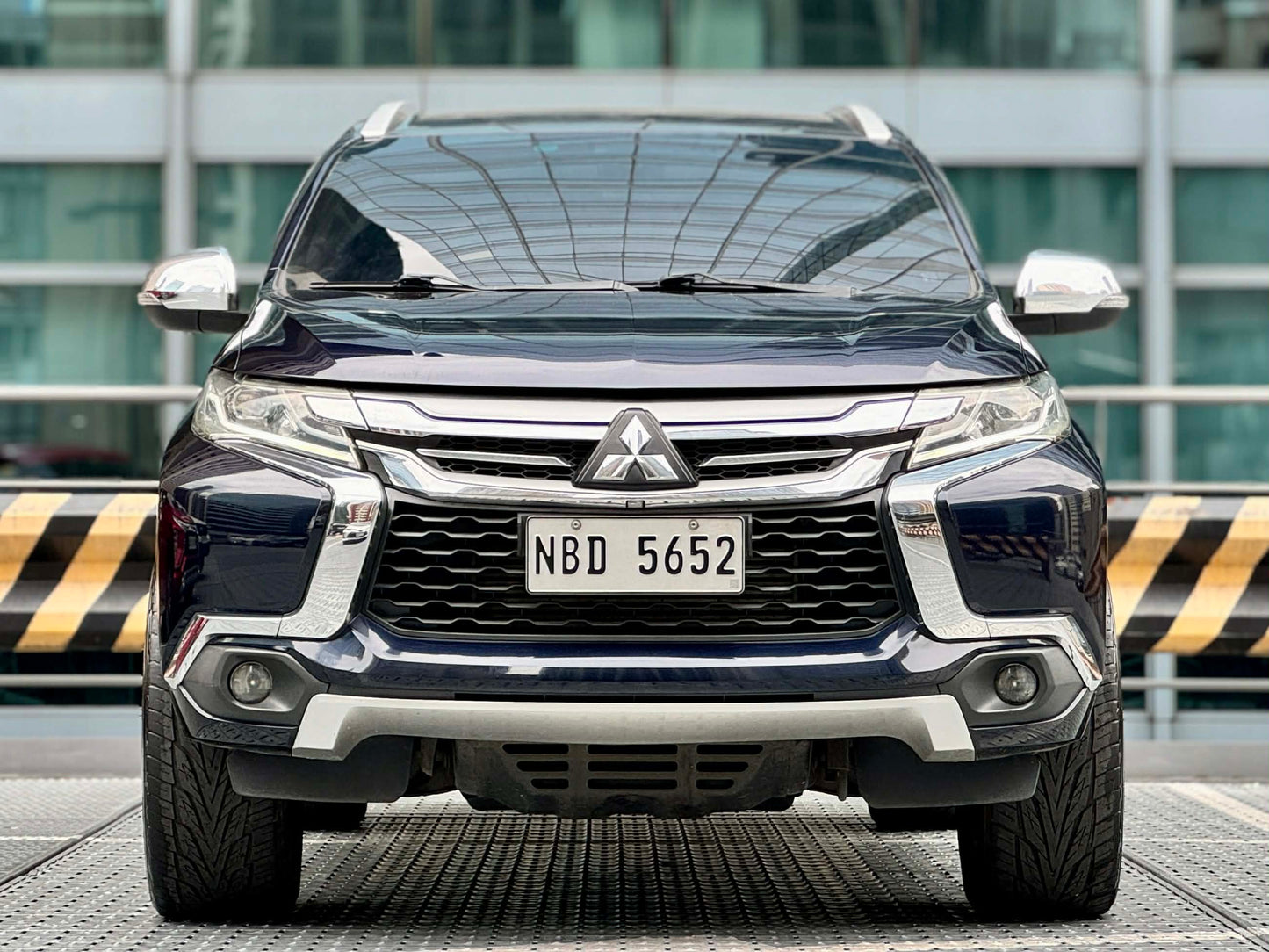 2016 Mitsubishi Montero GLS Premium 2.5, Automatic, Diesel