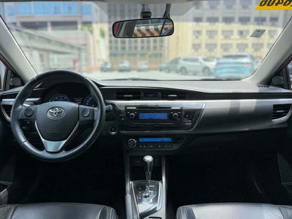 2015 Toyota Corolla Altis 2.0V, Automatic, Gas