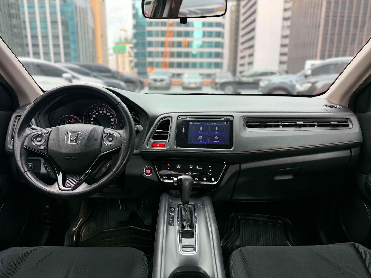 2016 Honda HRV 1.8 E, Automatic, Gas