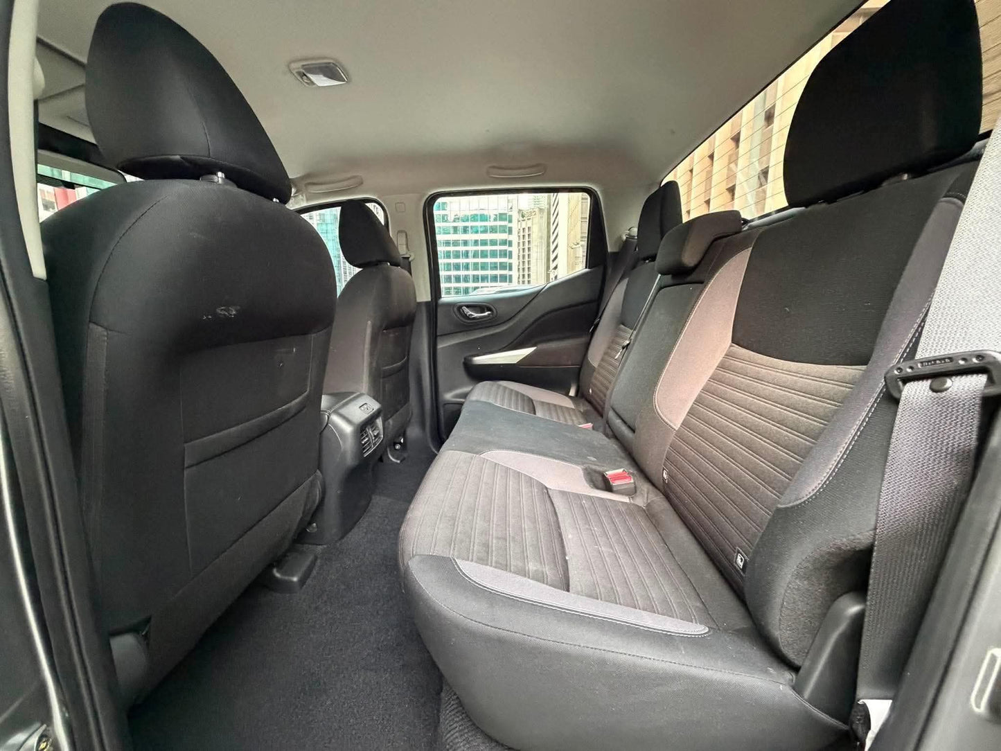 2025 Nissan Navara 2.5 VE Calibre, Automatic, Diesel