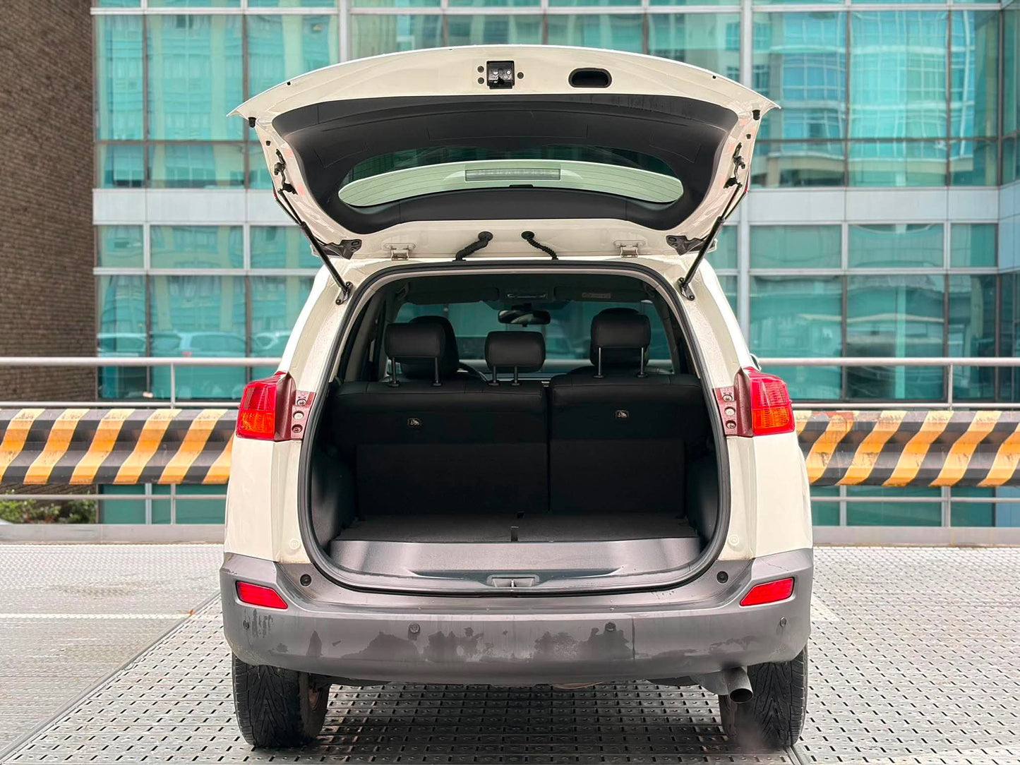2014 Toyota Rav4 4x2, Automatic, Gas