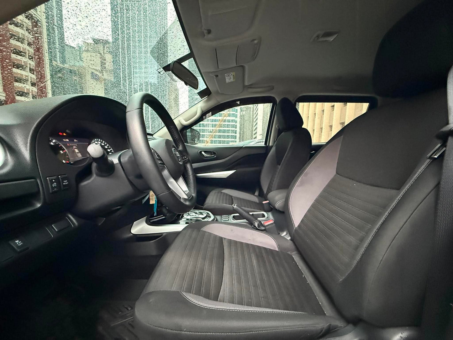 2023 Nissan Navara 2.5 VE, Automatic, Diesel