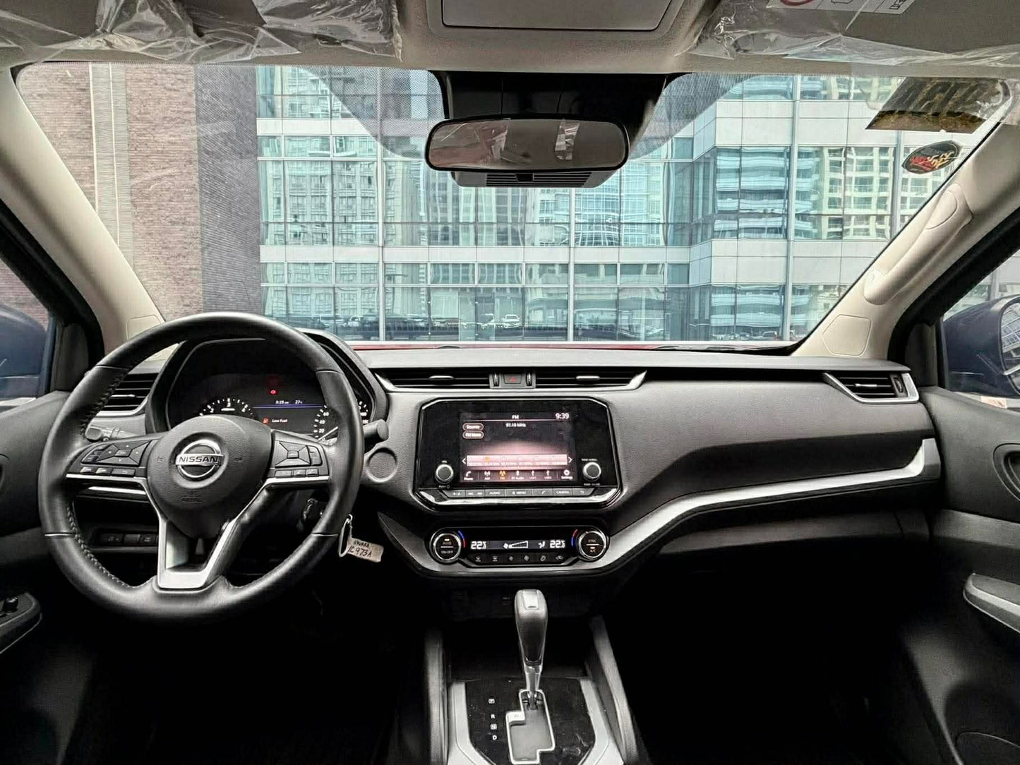 2025 Nissan Navara 2.5 VE Calibre, Automatic, Diesel