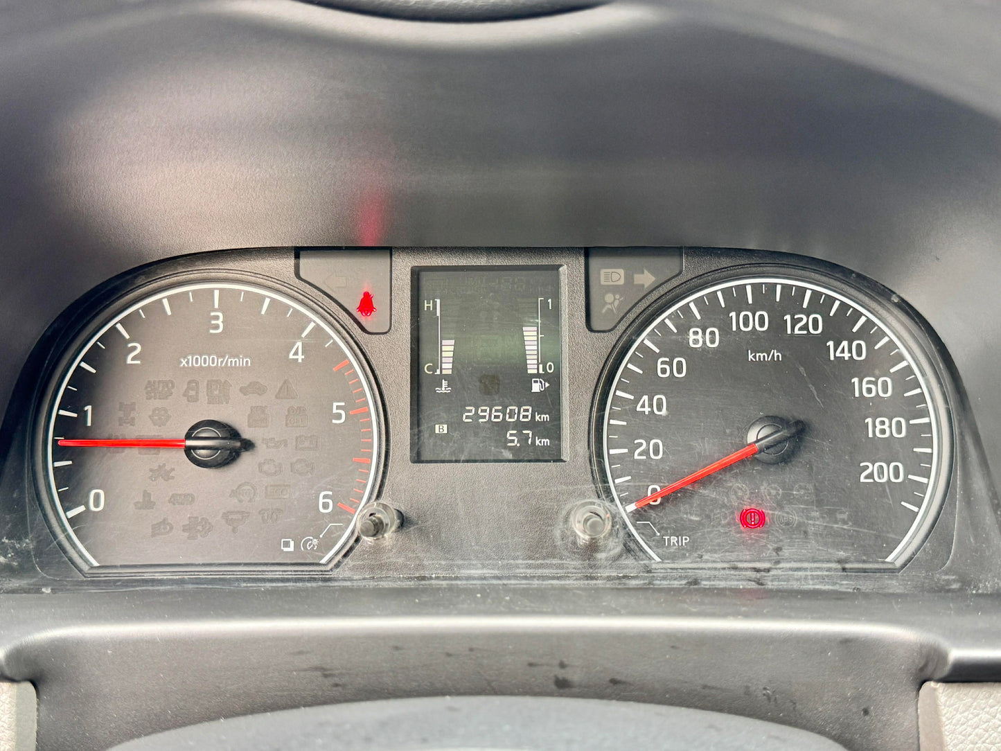 2020 Nissan Urvan NV350 2.5, Manual, Diesel