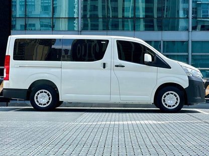 2025 Toyota Commuter 2.8 Deluxe, Manual, Diesel