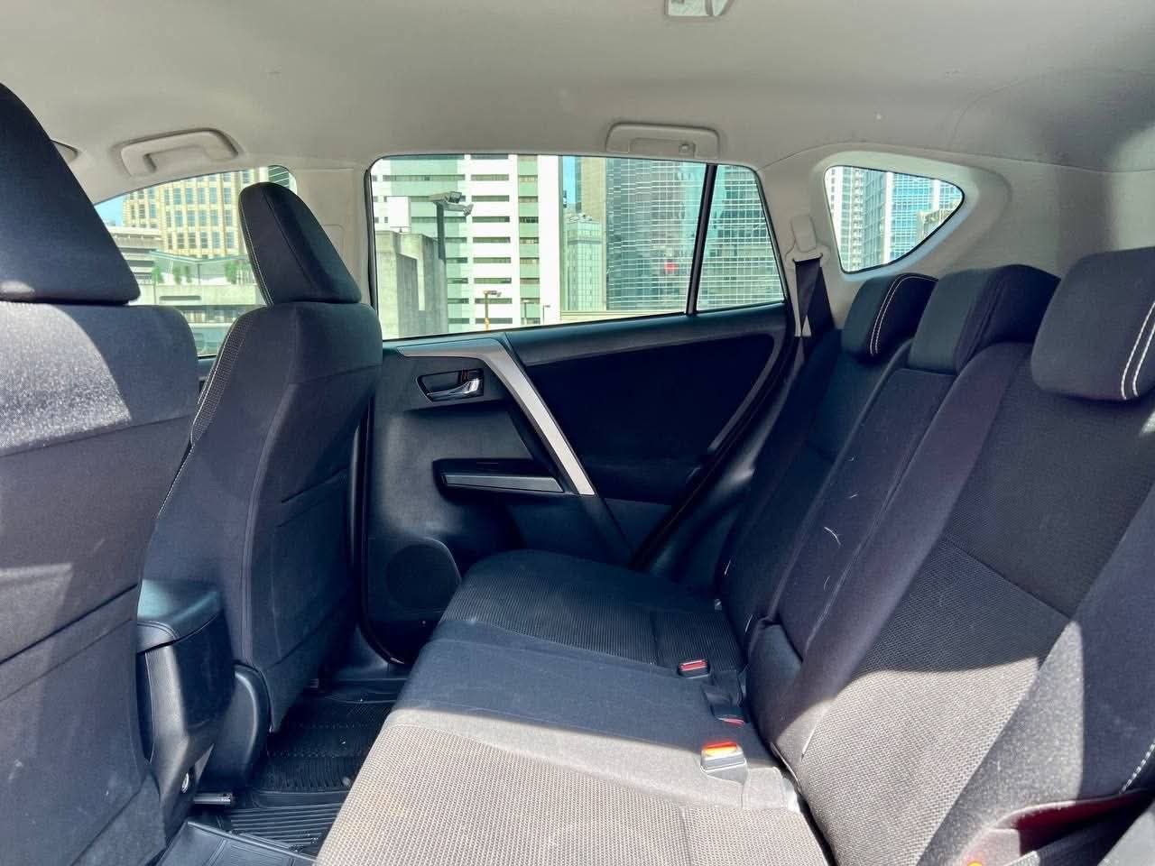 2016 Toyota Rav 4 4x2, Automatic, Gas
