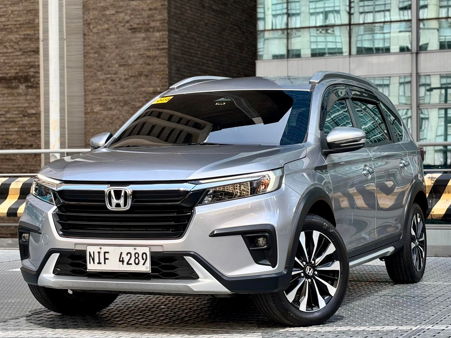 2023 Honda BRV 1.5 VX
Honda Sensing, Automatic, Gas