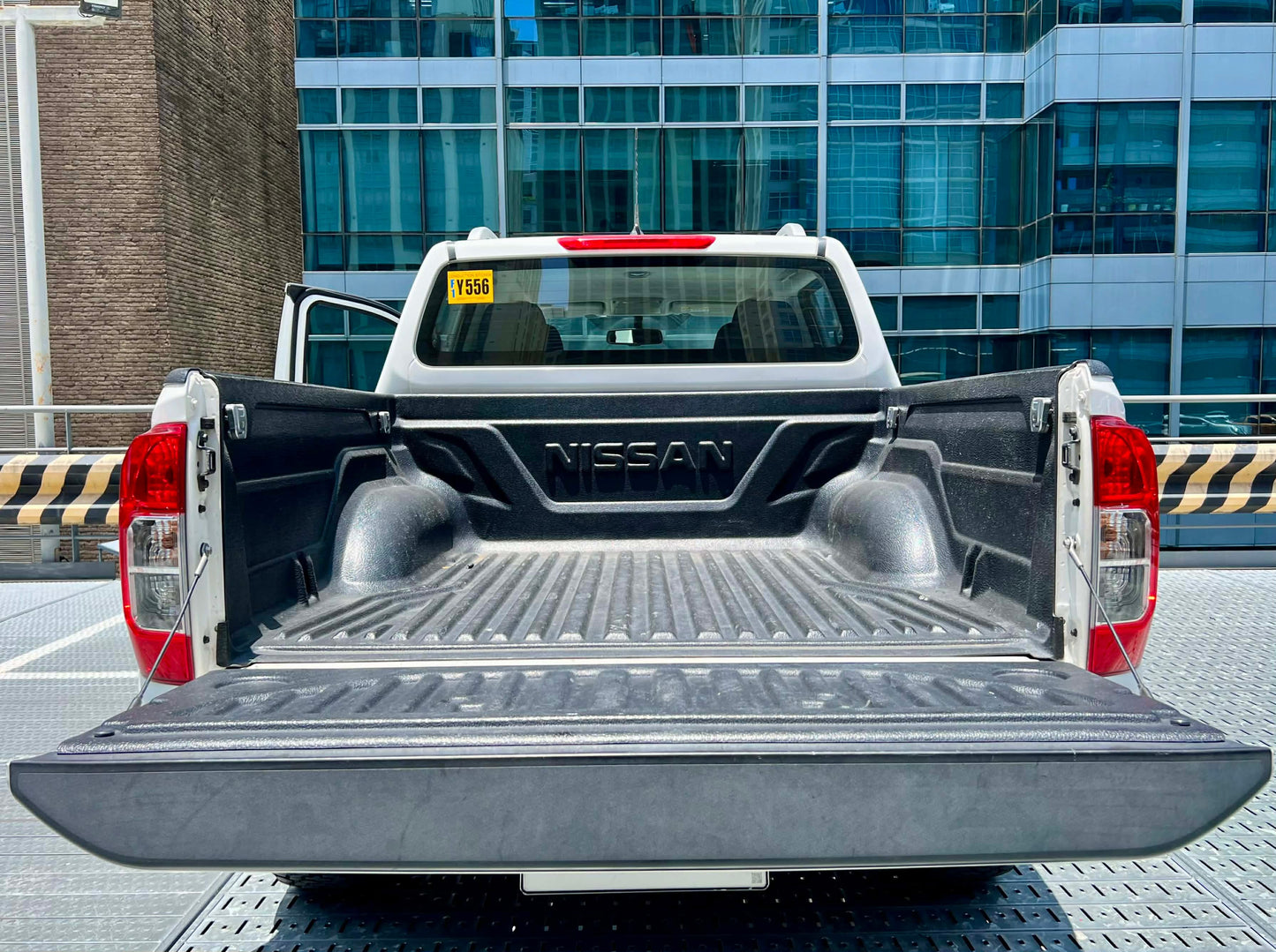 2019 Nissan Navara EL 4x2 2.5, Automatic, Diesel
