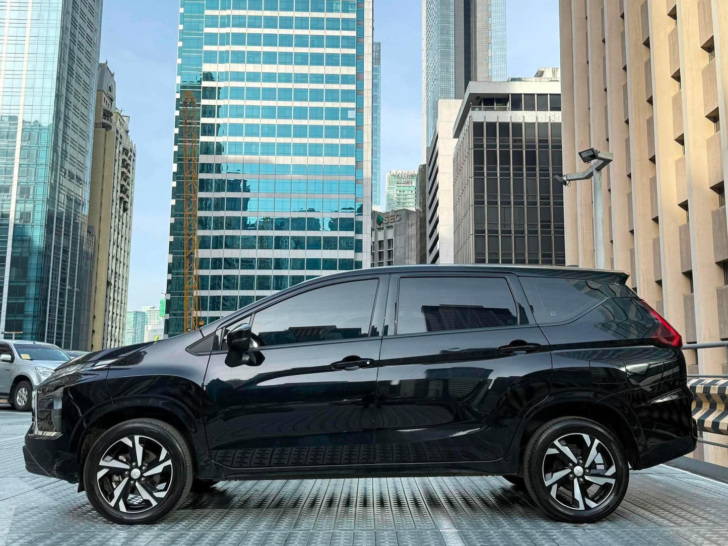 2025 Mitsubishi Xpander 1.5 GLX 2WD, Automatic, Gas