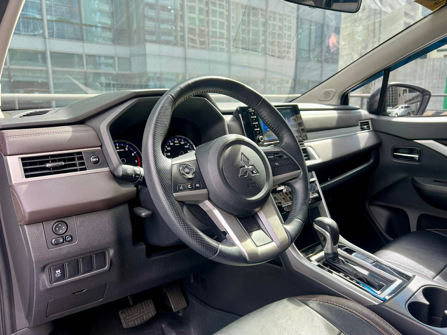 2023 Mitsubishi Xpander GLS 1.5, Automatic, Gas