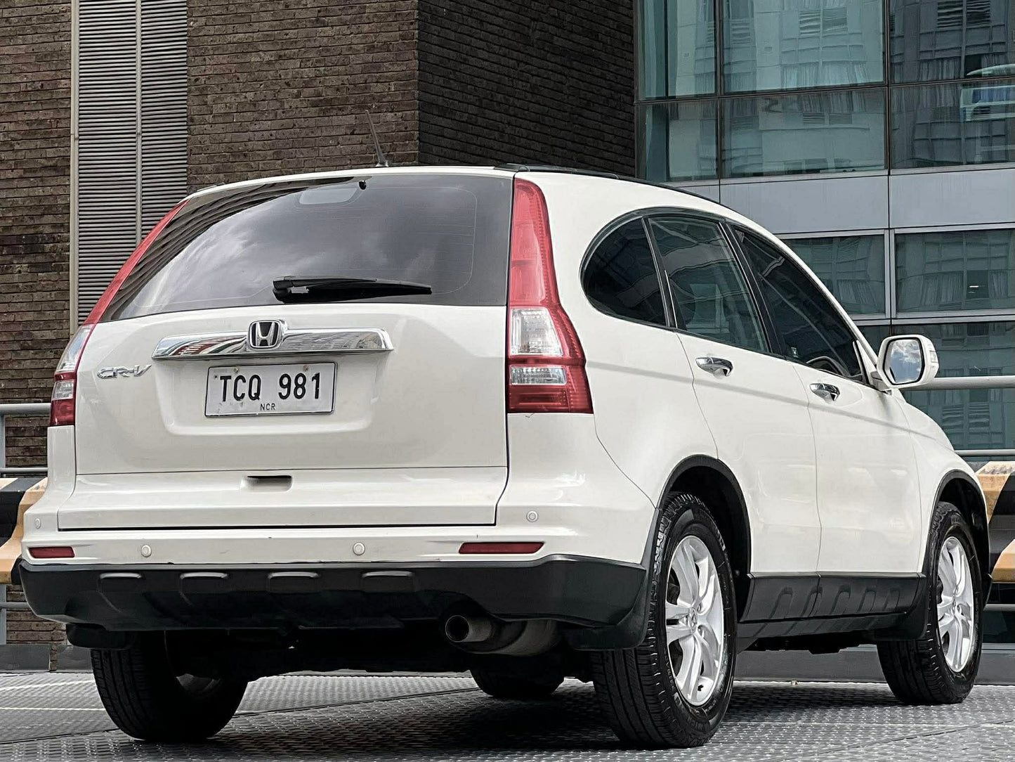 2011 Honda CRV 2.4 AWD, Automatic, Gas