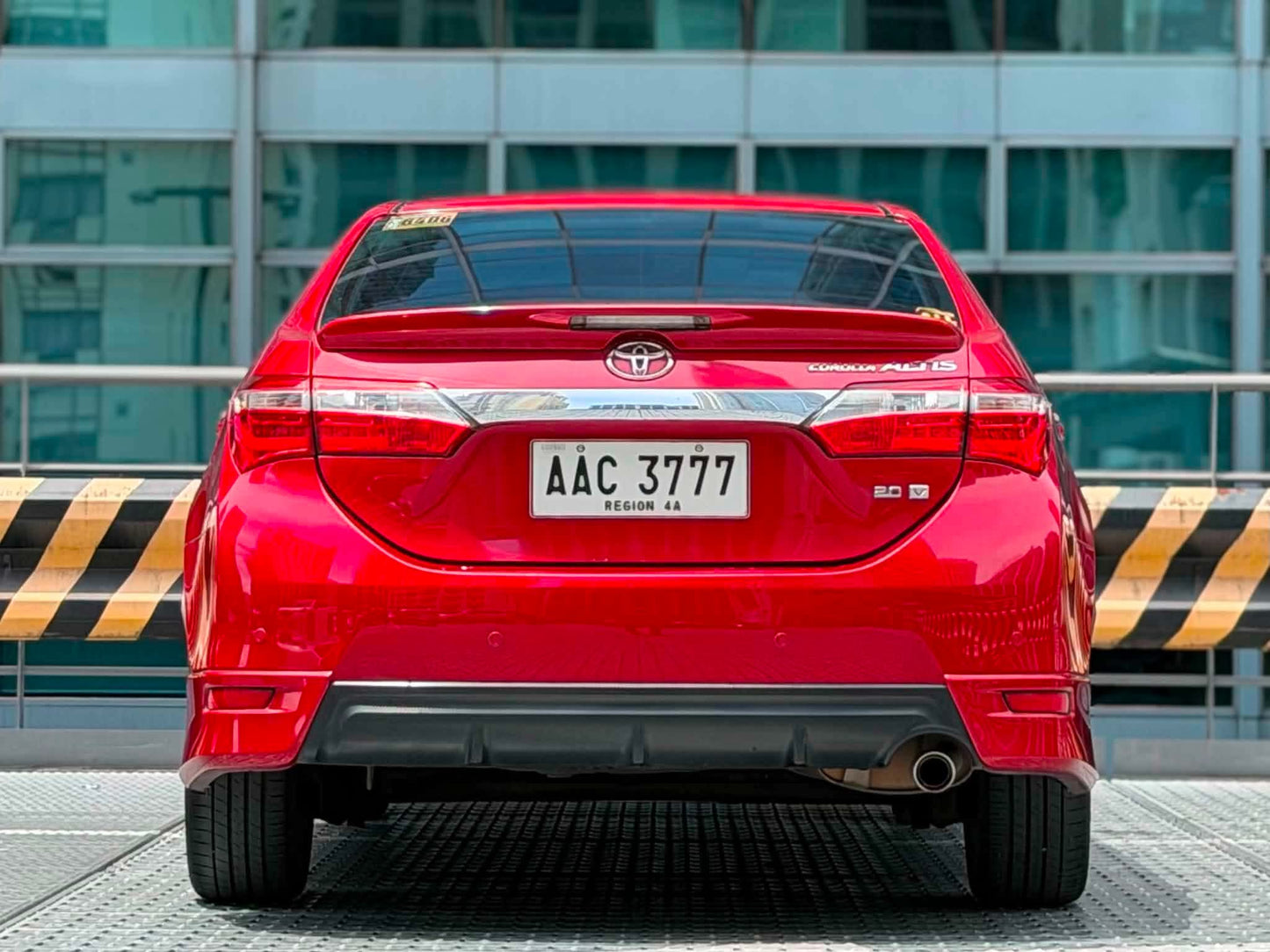 2015 Toyota Corolla Altis 2.0V, Automatic, Gas