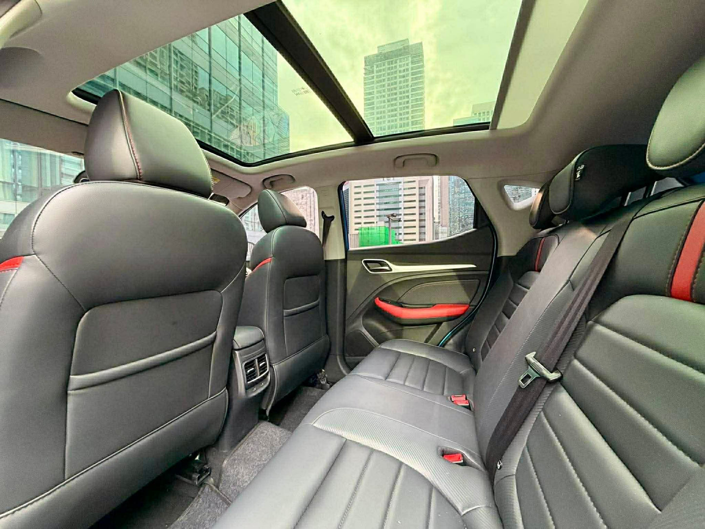 2024 MG ZS 1.5 MCE Luxury, Automatic, Gas