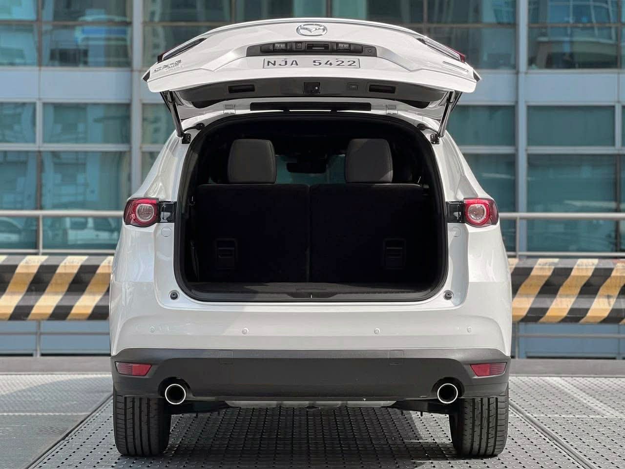 2024 Mazda CX8 AWD Exclusive 2.5, Automatic, Gas