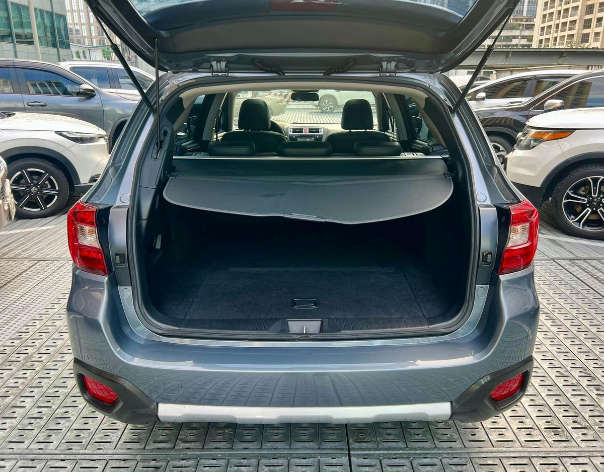 2016 Subaru Outback 3.6R-S AWD, Automatic, Gas