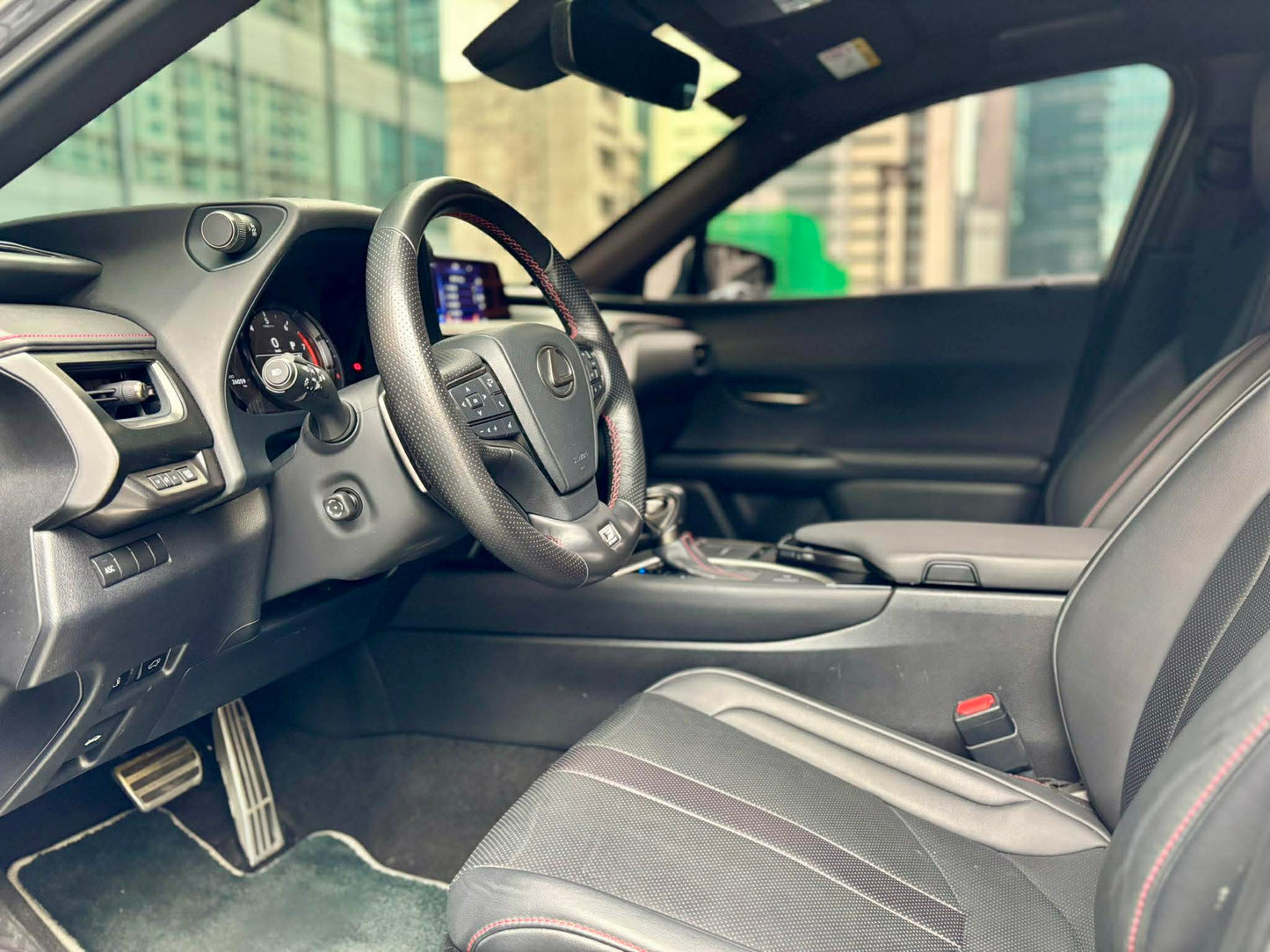 2022 Lexus UX200 F Sport 2.0, Automatic, Gas