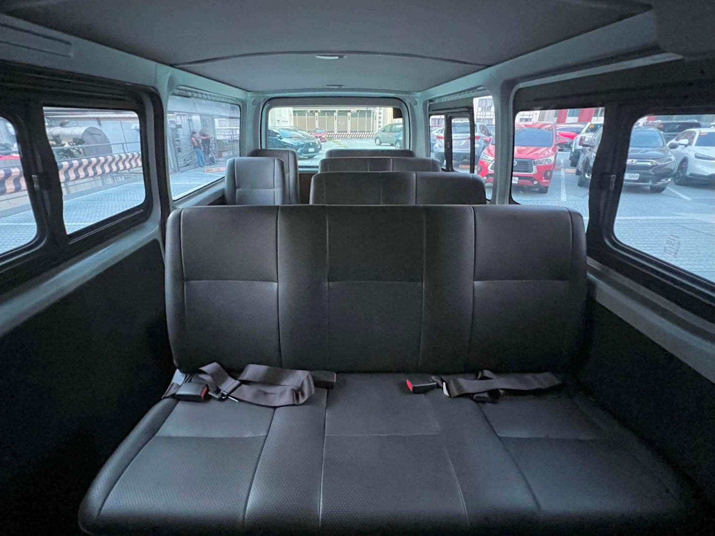 2019 Toyota HiAce Commuter 3.0, Manual, Diesel