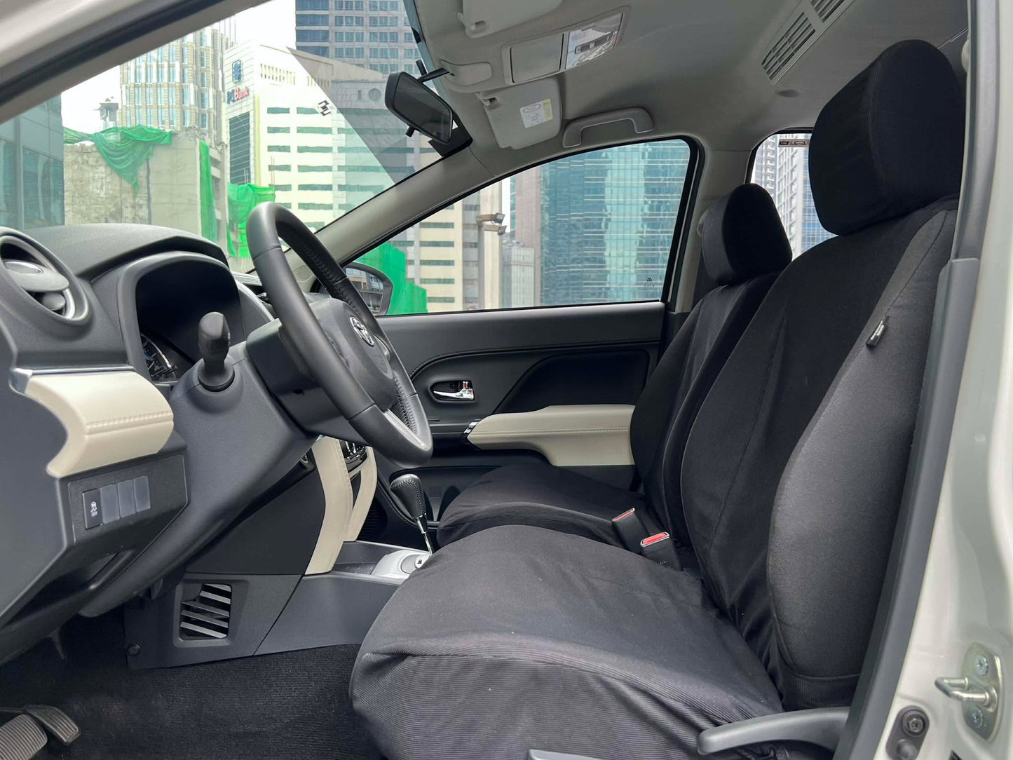 2022 Toyota Rush 1.5 GRS, Automatic, Gas