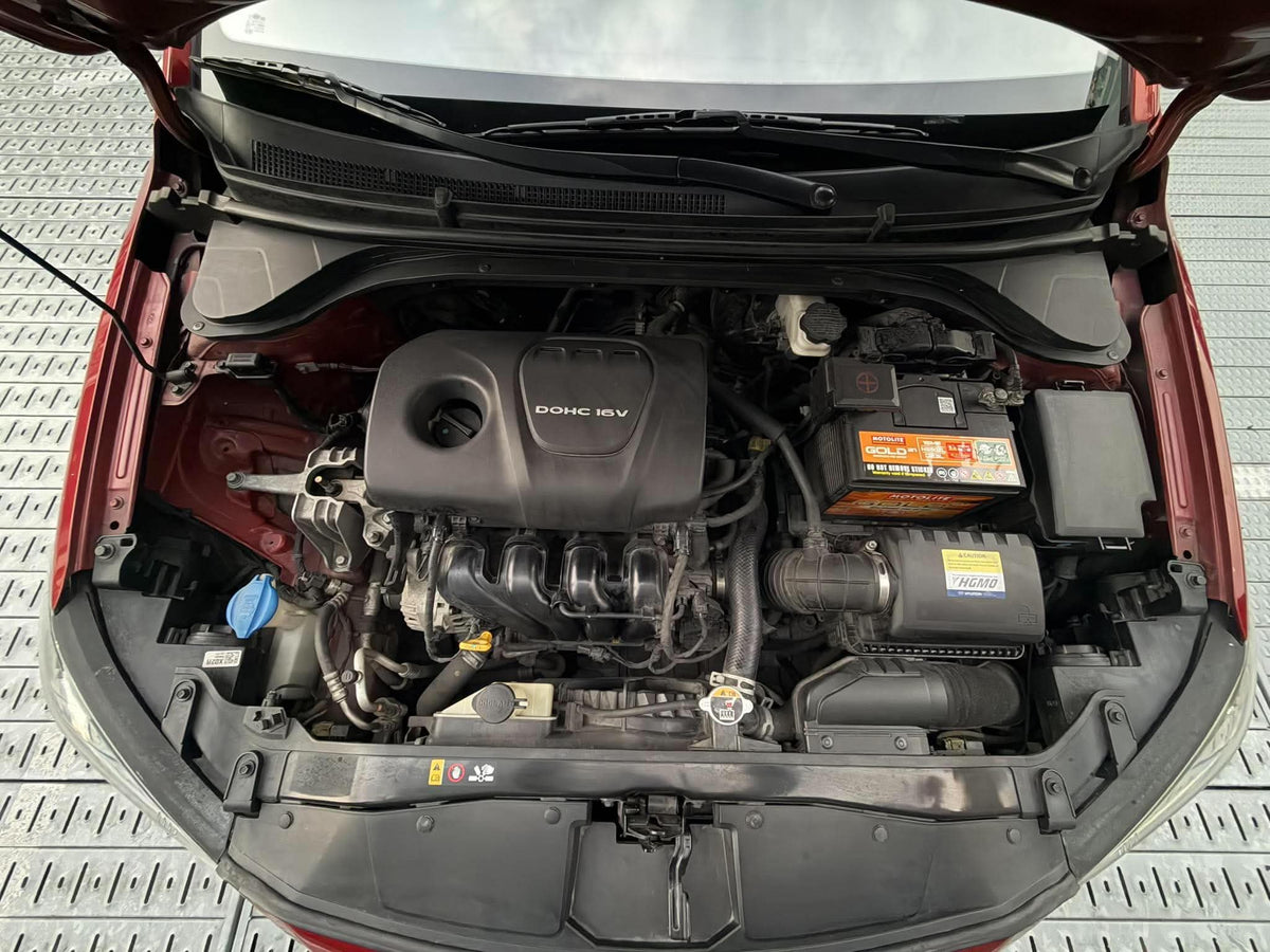 2016 Hyundai Elantra 1.6 GL, 
Automatic, Gas