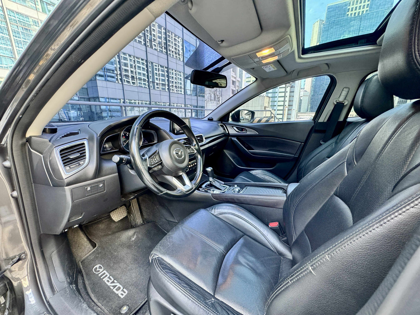 2018 Mazda 3 2.0 R, Automatic, Gas